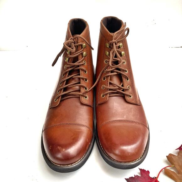 Eastland Chestnut Leather Cap Toe Boots | Heritage Workwear Americana Style - Picture 3 of 16